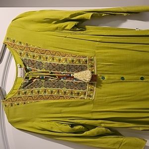 A Beautiful thread embroidered Kurta